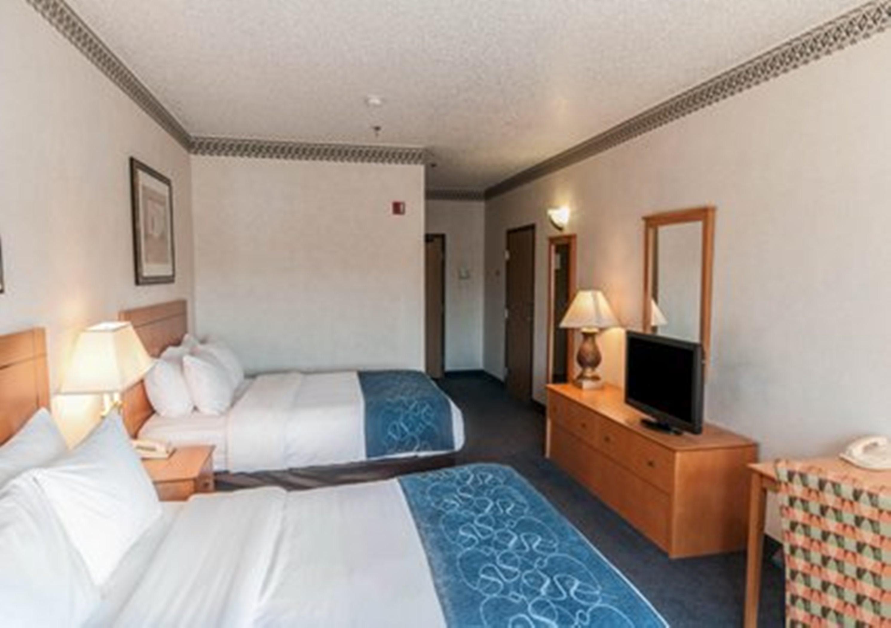 คอมฟอร์ท สวีทส์ ยูนิเวอร์ซิตี้ Hotel ลาสครูเซส ภายนอก รูปภาพ